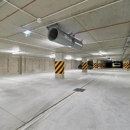 Apartment Sixth Floor By Renters