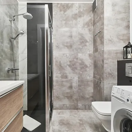 Apartment Sixth Floor By Renters Breslau